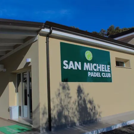 San Michele Apartments&rooms Aparthotel
