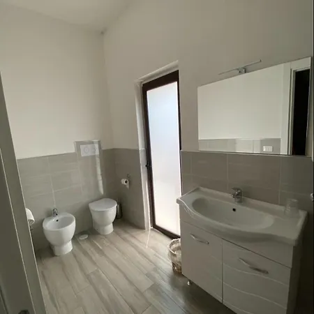 San Michele Apartments&rooms カタンザーロ