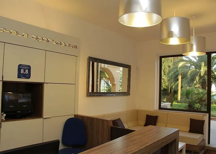 Apart-hotel San Michele Apartments&rooms