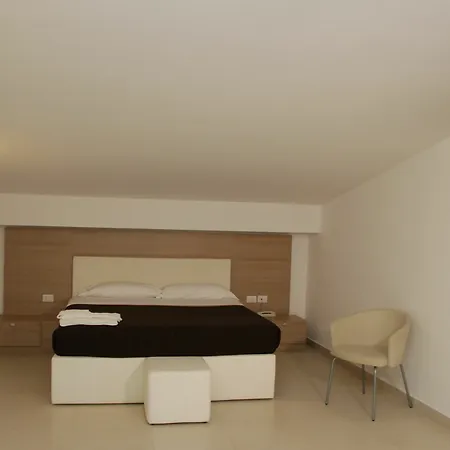 Apart Otel San Michele Apartments&rooms 3*