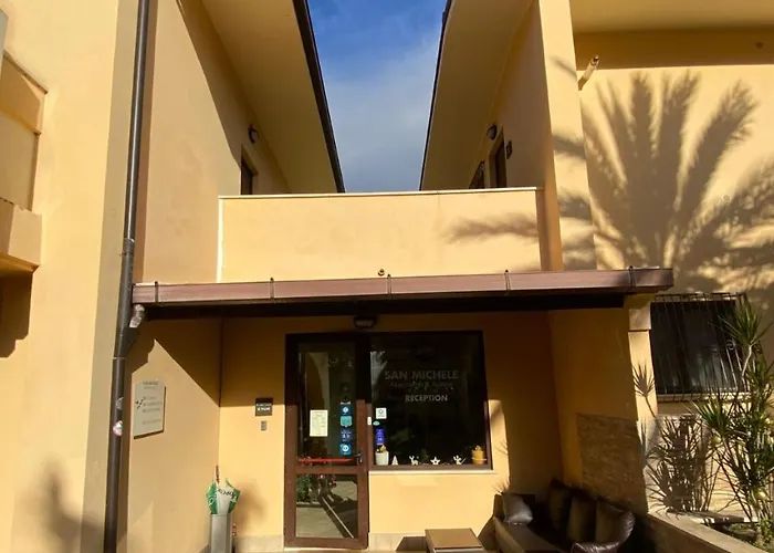 מלון דירות San Michele Apartments&rooms 3*