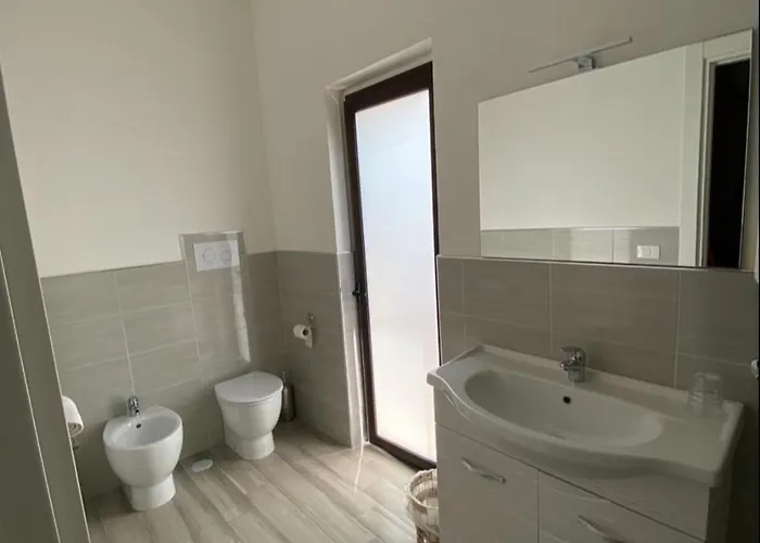 San Michele Apartments&rooms קטנזארו