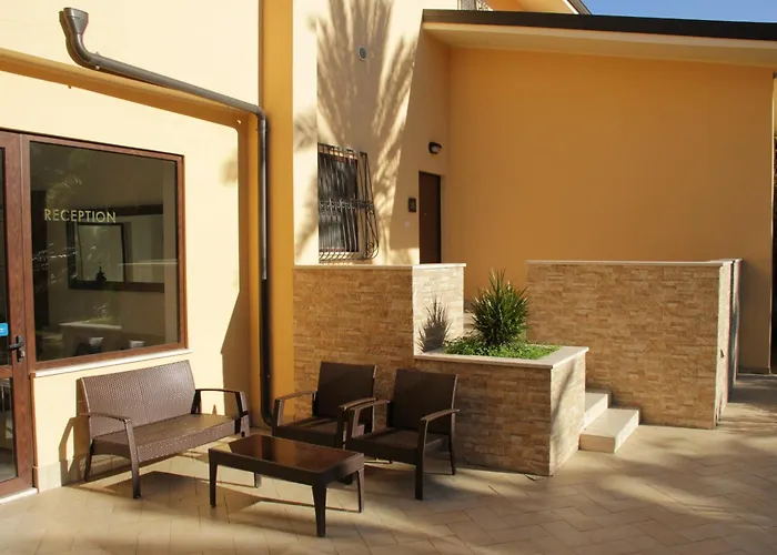 San Michele Apartments&rooms מלון דירות 3*